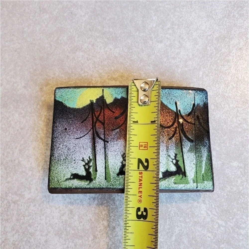BRASS Scenic Deer Belt Buckle Unisex Nature Wild Life Scene‎